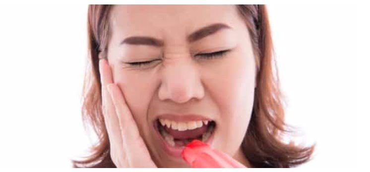 Teeth Sensitivity or Dentin Hypersensitivity 